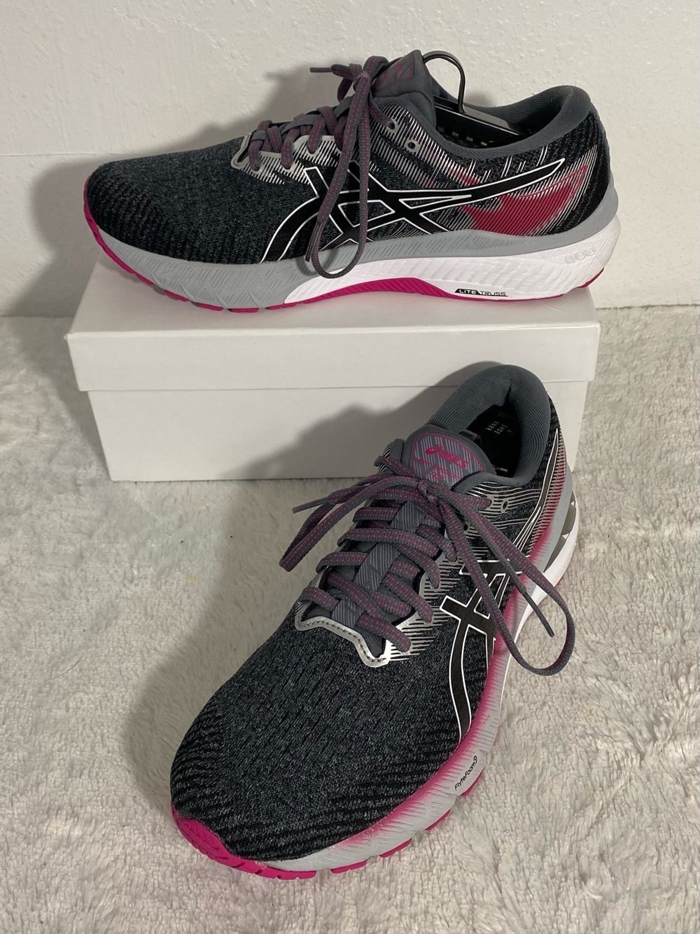 Asics GT-2000 10 Running Shoes Women’s Size 9.5 Sheet Rock Pink Rave